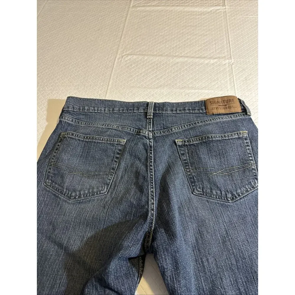 Levi's Jeans Men's‎ Relaxed Fit 36x30 Signature Strauss Blue Denim Cotton